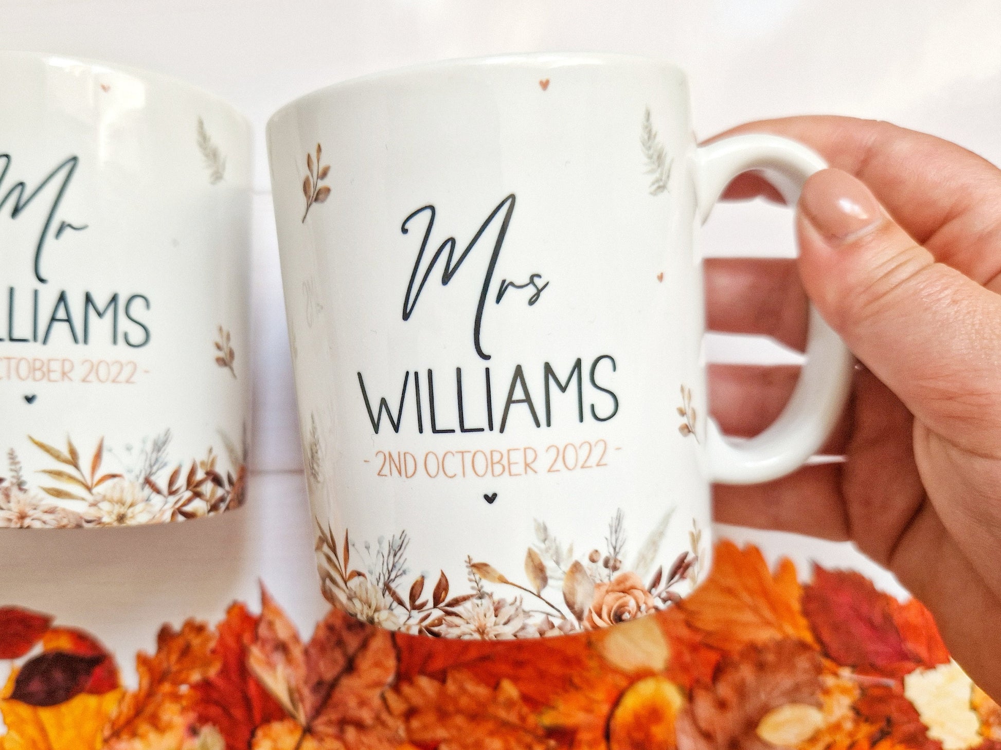 Autumn Wedding Gift, personalised wedding mugs, bride and groom mugs, mr and mrs wedding sets, wedding gift for friends,